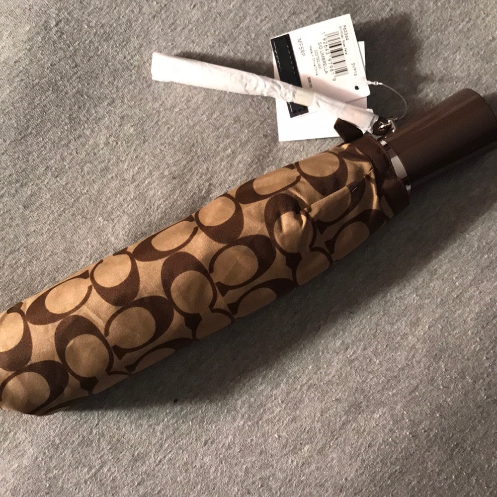 Coach umbrella